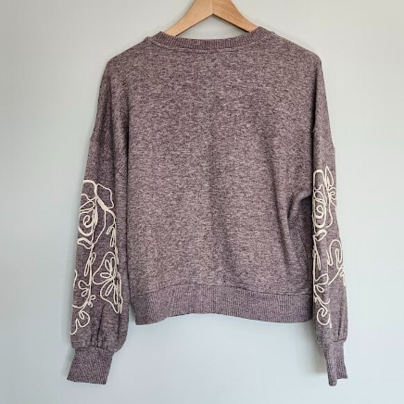 Mauve Drop Shoulder Sweater with Yarn Detail - Large - Picture 3 of 9